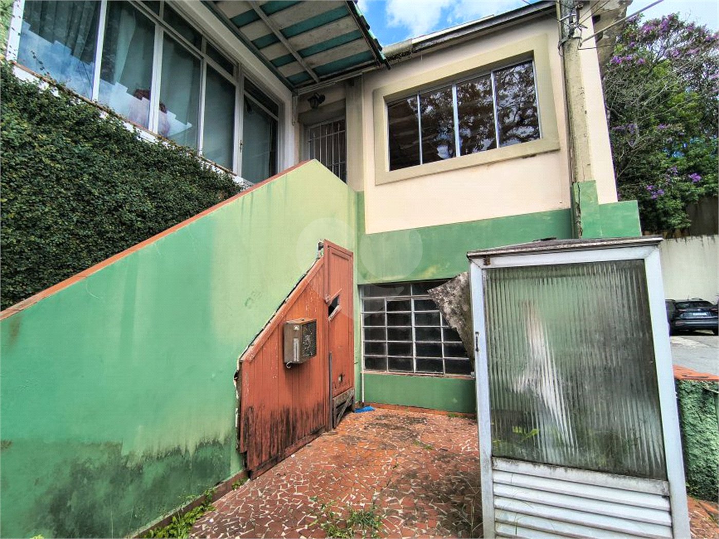 Sobrado à venda com 3 quartos, sendo 1 suíte, em Tremembé, São Paulo, SP