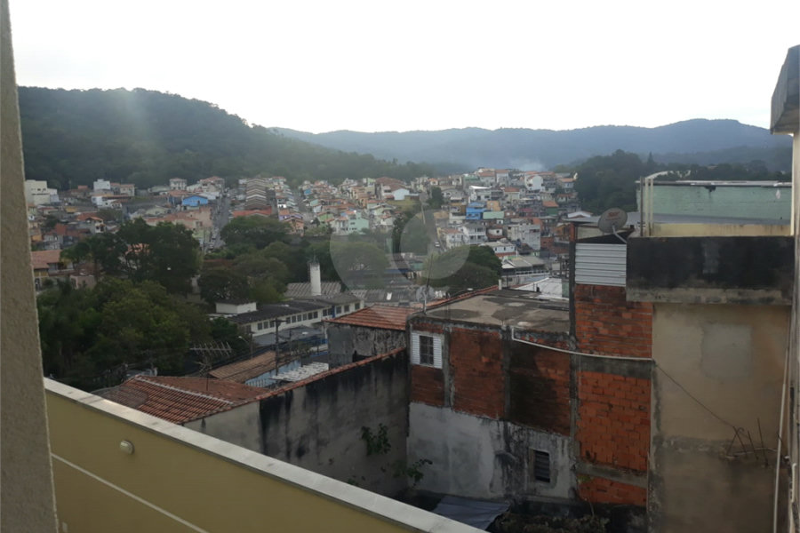 Casa à venda com 2 suítes no condomínio Casa de Pedra, São Paulo - SP