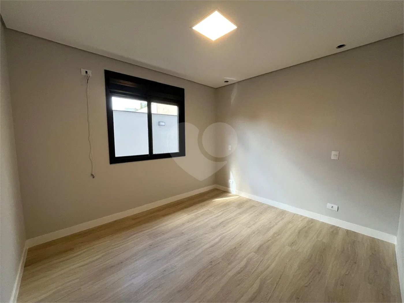 Excelente Casa Plana no Condomínio Bela Vista