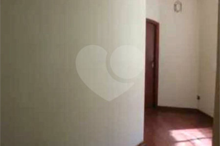 Sobrado à venda com 4 suítes em Vila Trujillo, Sorocaba, SP