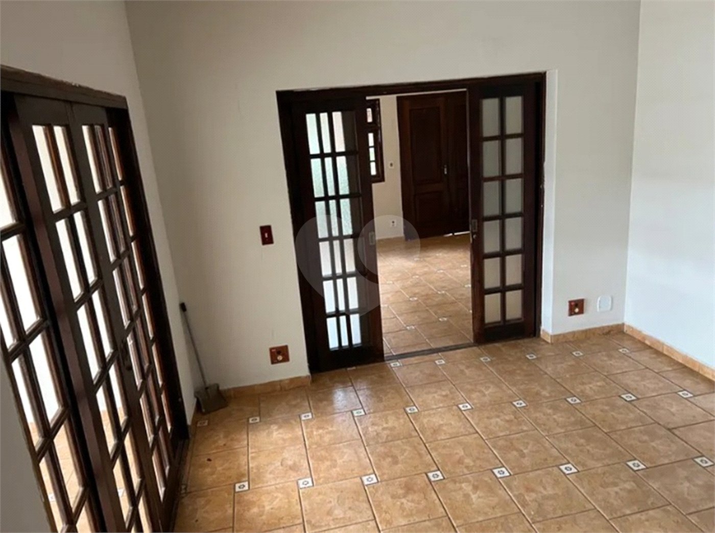 Casa com 5 dorms à venda no Jardim Alvorada