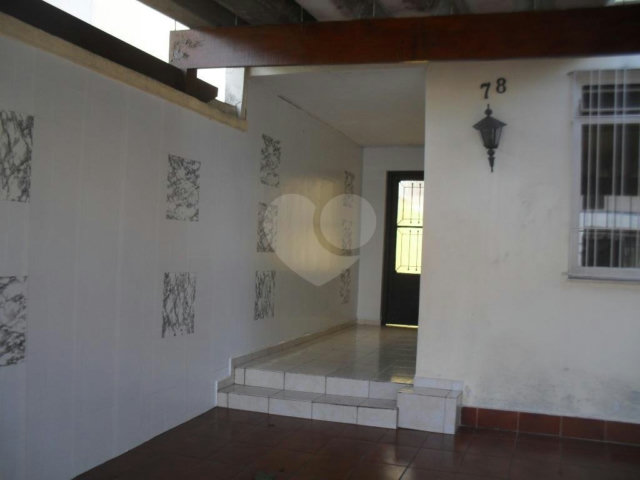 Sobrado à venda com 3 quartos, sendo 1 suíte,  em Alto da Boa Vista, São Paulo, SP