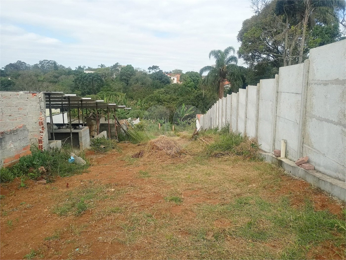 Chácara à venda com 2 quartos em Chácaras Ceres, Suzano, SP