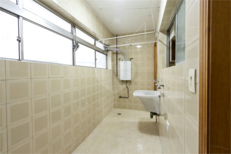 Apartamento à venda com 3 quartos, sendo 1 suíte, em Perdizes, São Paulo, SP