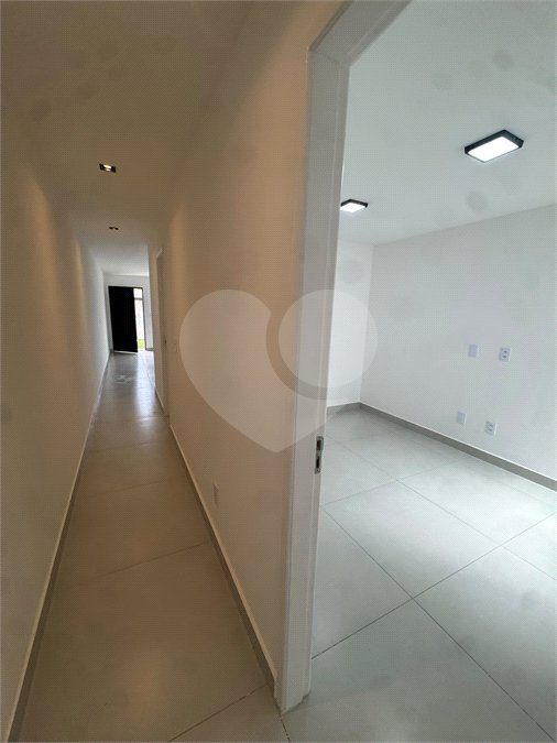Casa à venda com 2 quartos, sendo 1 suíte, em Pedra de Guaratiba, Rio de Janeiro, RJ
