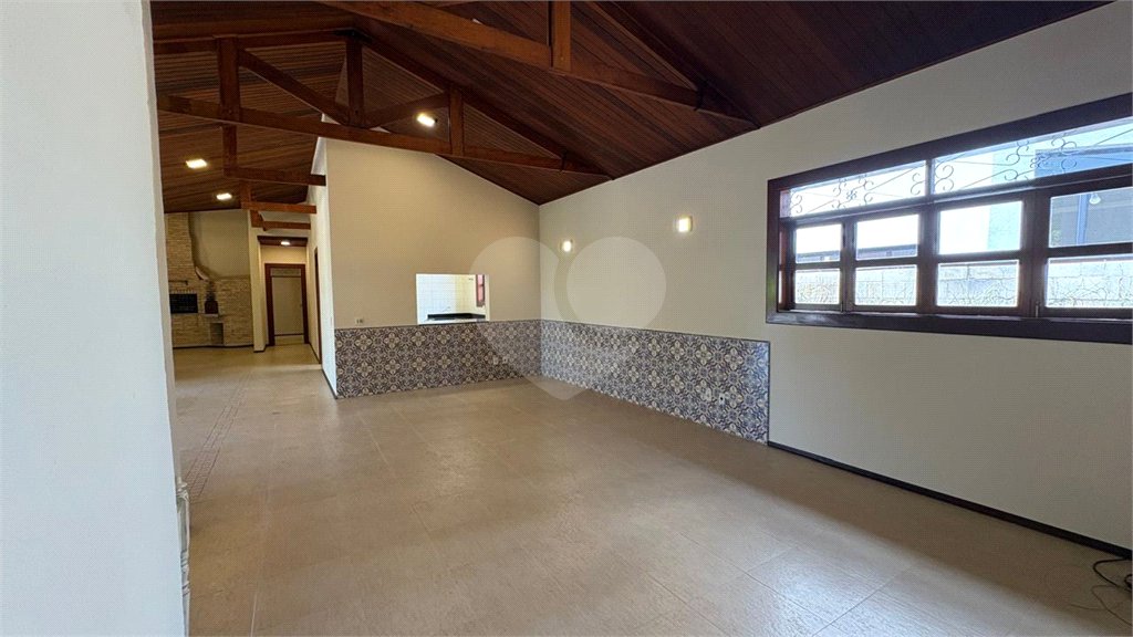 Casa à venda com 4 suítes no condomínio Vivendas do Lago, Sorocaba - SP