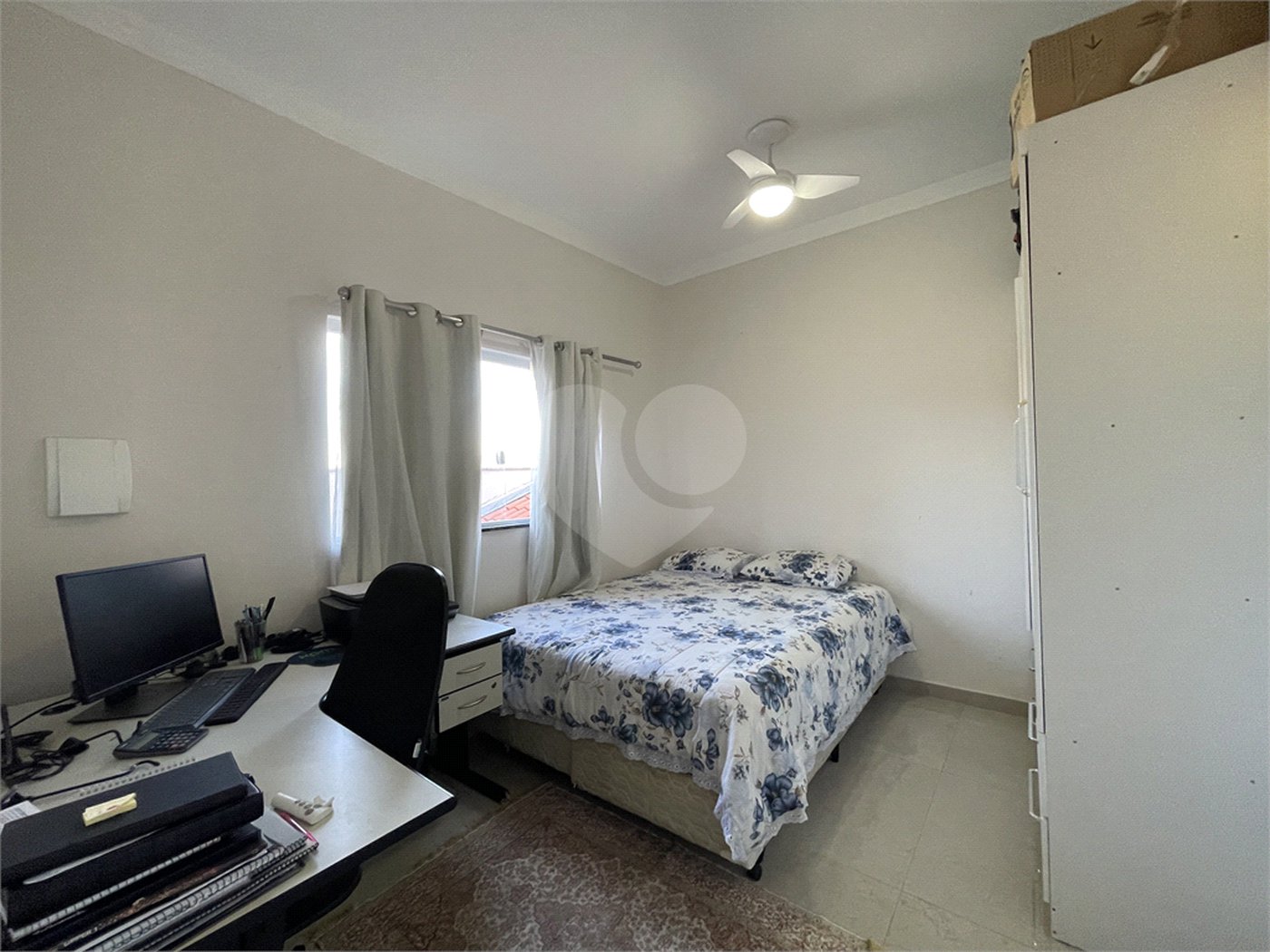 Casa à venda com 4 quartos, sendo 1 suíte, em Jardim Residencial Villa Amato, Sorocaba, SP