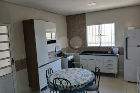 Casa à venda com 3 quartos, sendo 1 suíte,  em Mogi Moderno, Mogi das Cruzes, SP