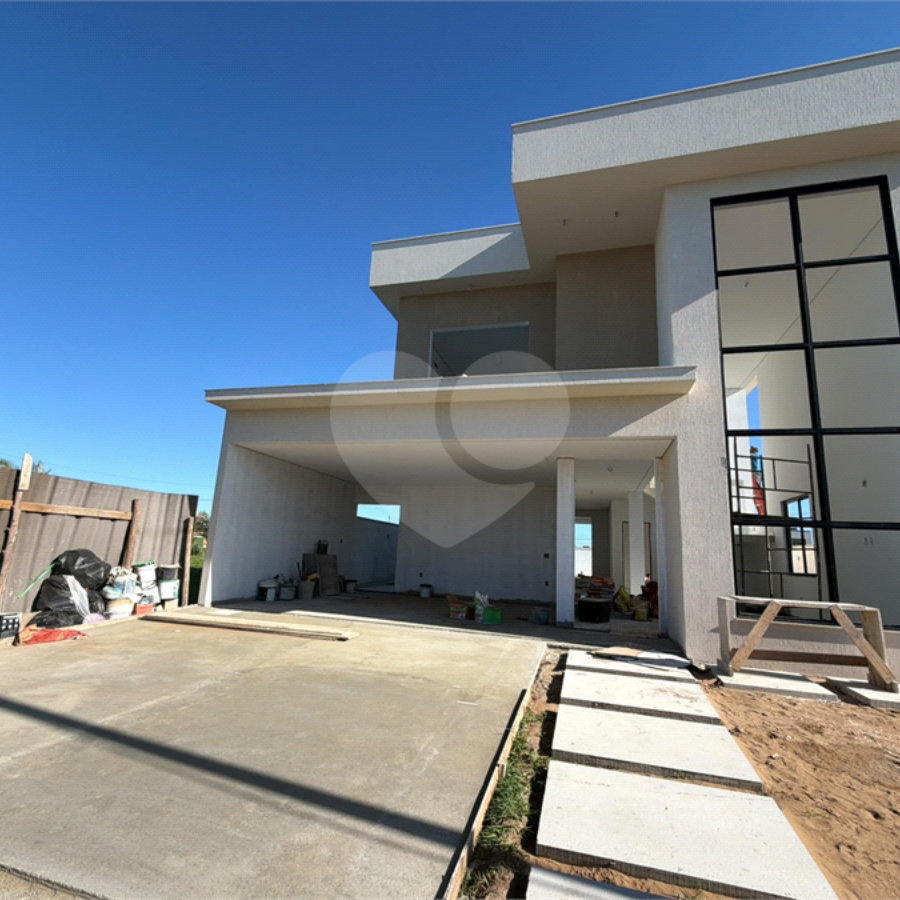 Casa em condomínio à venda com 4 quartos, sendo 3 suítes, em Ogiva, Cabo Frio, RJ
