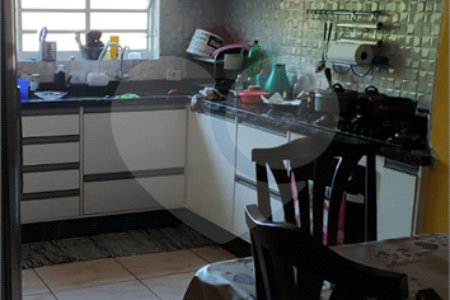 Chácara à venda com 3 quartos, sendo 1 suíte,  em Jardim Estância Brasil, Atibaia, SP