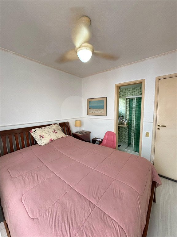 Apartamento à venda com 3 quartos, sendo 1 suíte,  em Indianópolis, São Paulo, SP