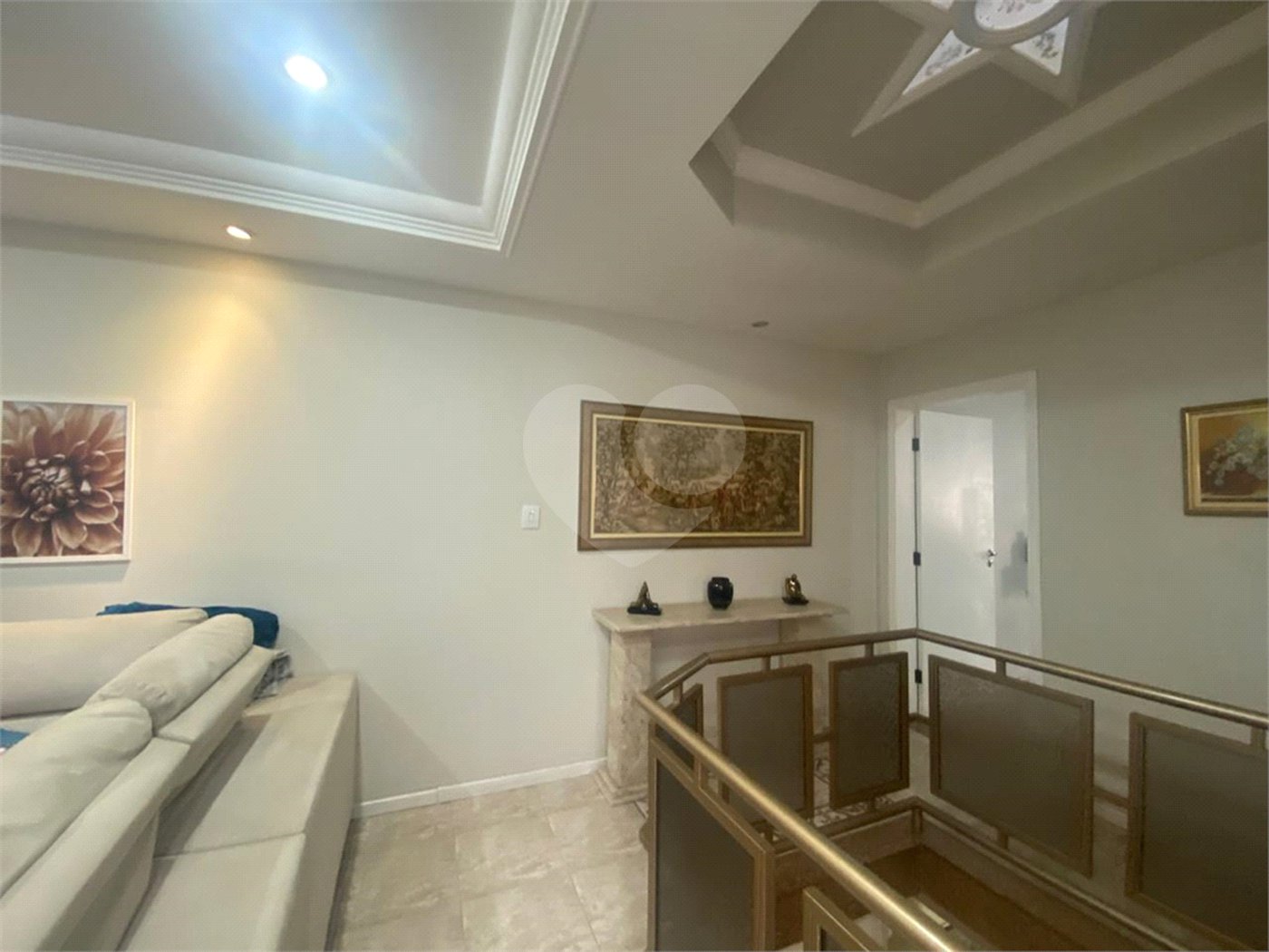 Casa à venda com 3 suítes em Vila Carrão, São Paulo, SP