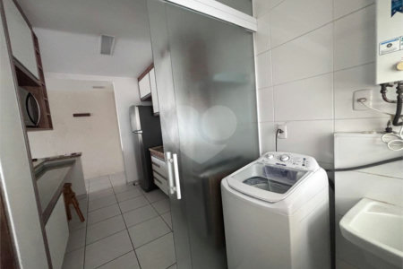 Apartamento à venda com 3 quartos, sendo 1 suíte,  em Parque Três Meninos, Sorocaba, SP