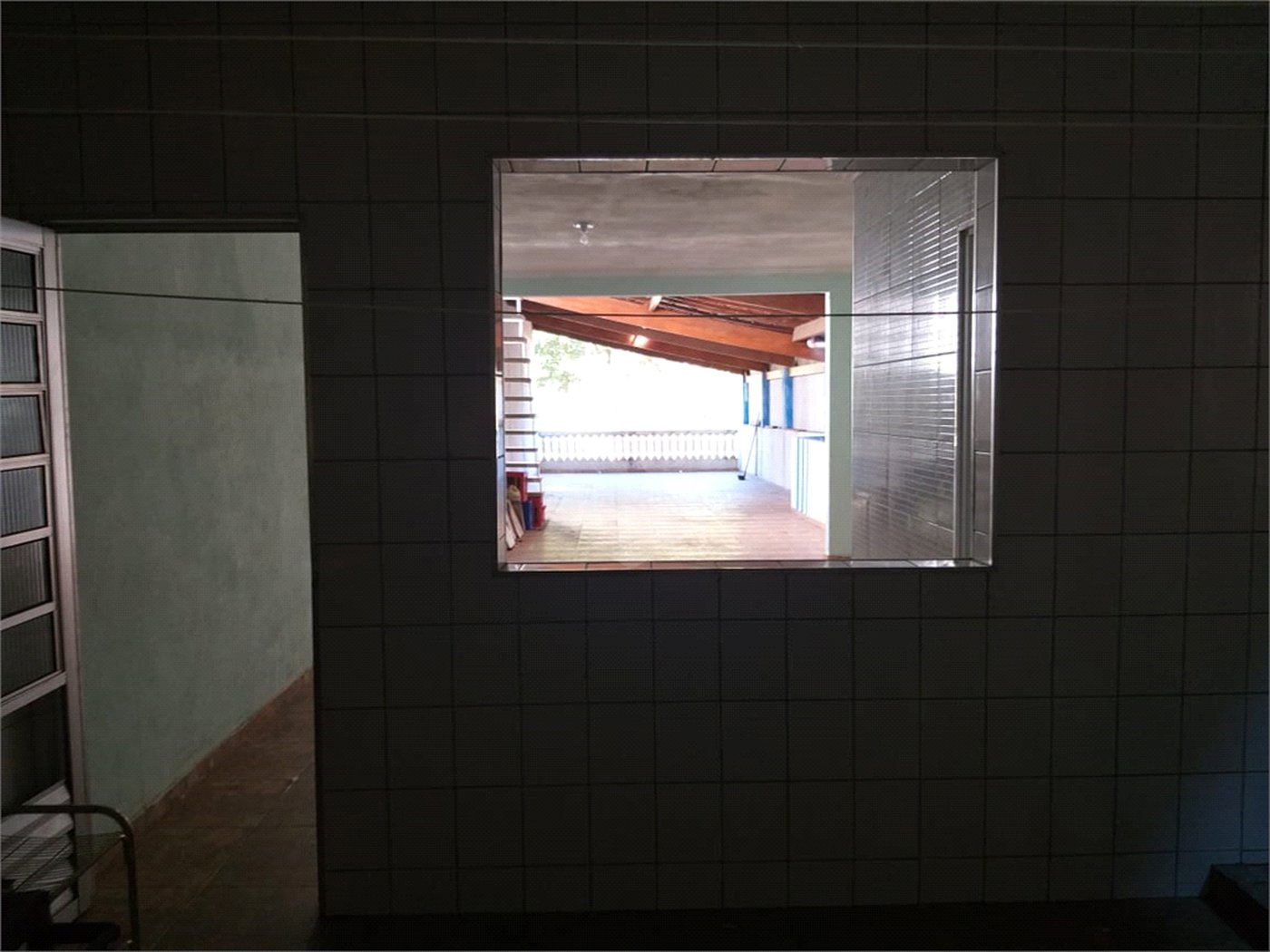 Sobrado à venda com 3 quartos, sendo 1 suíte, em Jardim Cruz do Corisco, São Paulo, SP
