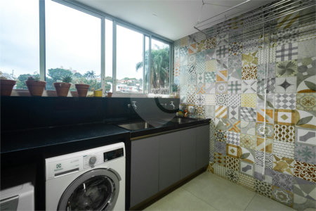 Sobrado à venda com 3 suítes em Vila Ipojuca, São Paulo, SP