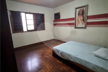 Casa à venda com 3 quartos, sendo 1 suíte,  em Jardim Leonor Mendes de Barros, São Paulo, SP