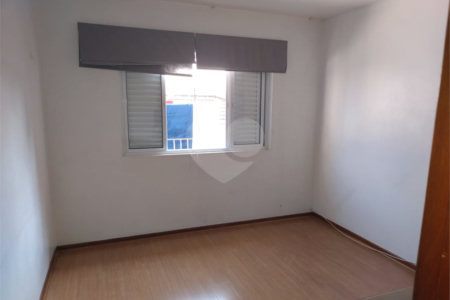 Sobrado à venda com 4 quartos, sendo 1 suíte, em Tucuruvi, São Paulo, SP