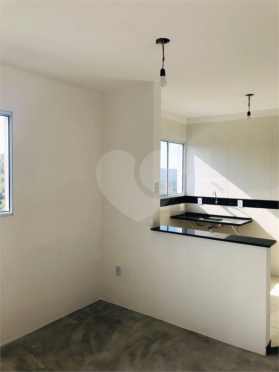 Casa à venda com 2 quartos no condomínio Residencial Turim, Mogi das Cruzes - SP