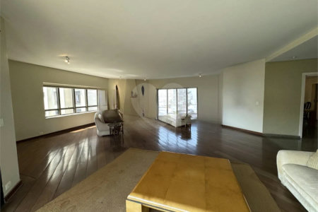 Apartamento à venda com 4 quartos, sendo 2 suítes,  em Vila Suzana, São Paulo, SP