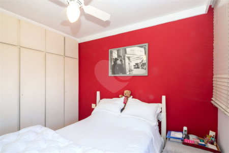 Apartamento à venda com 3 quartos, sendo 2 suítes,  em Alto da Boa Vista, São Paulo, SP