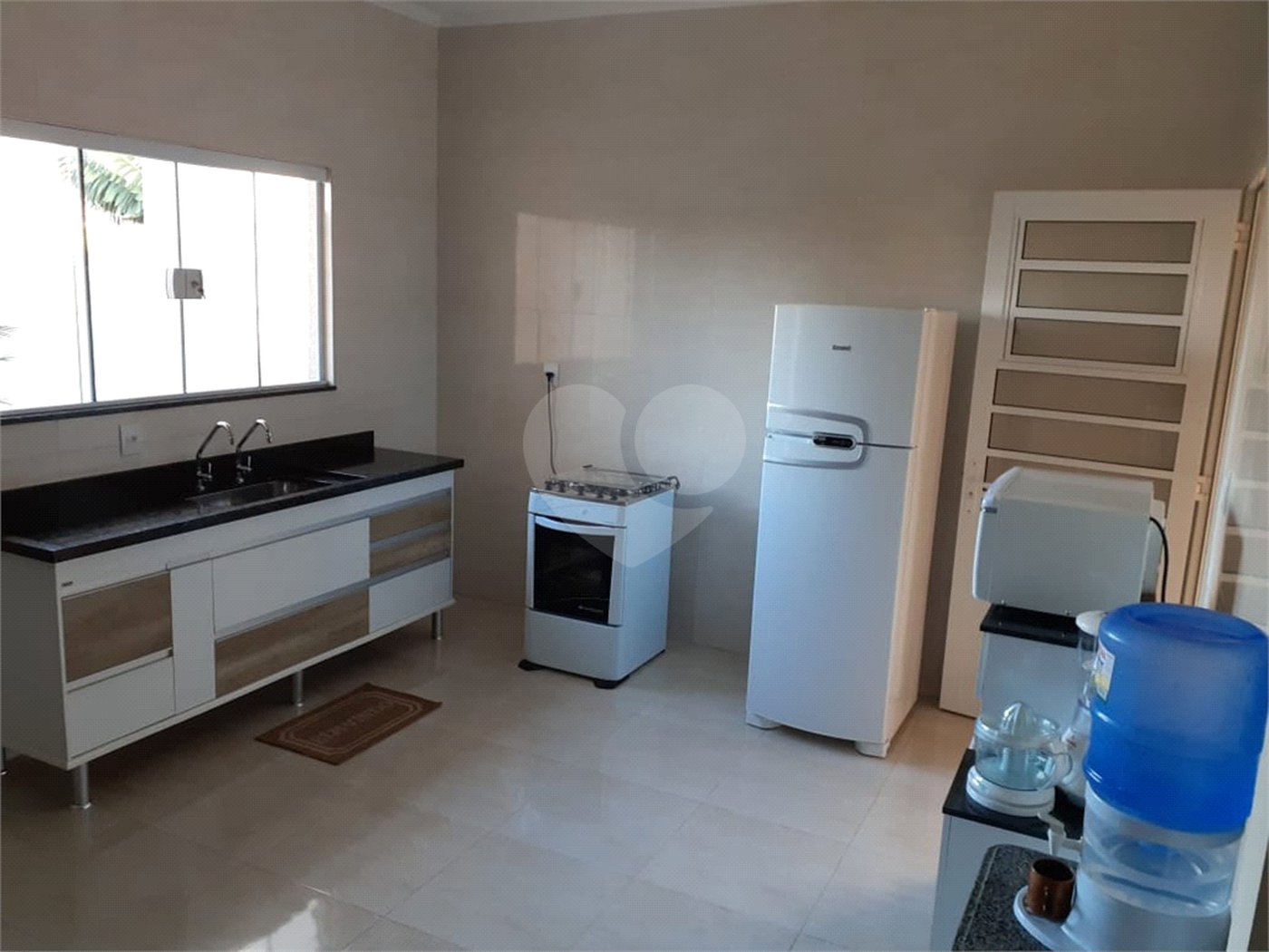 Sobrado à venda com 3 quartos, sendo 1 suíte,  em Jardim Paulista, Atibaia, SP