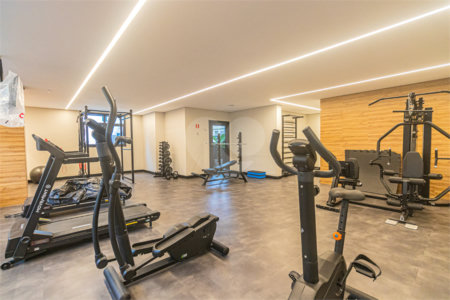 Apartamento à venda com 2 quartos, sendo 1 suíte, em Alto da Boa Vista, São Paulo, SP