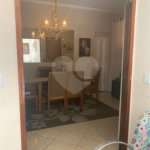 Casa à venda com 4 quartos, sendo 1 suíte, em Loteamento Shangrilá, Valinhos, SP