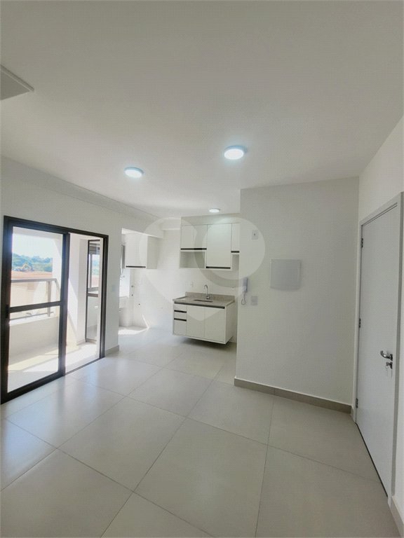 Apartamento para alugar com 2 quartos, sendo 1 suíte, em Jardim Santiago, Indaiatuba, SP
