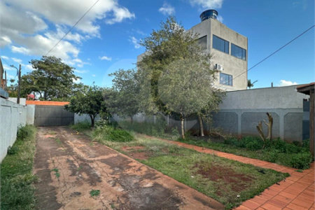 Casa à venda com 2 quartos em Jardim das Rosas, Ponta Porã, MS