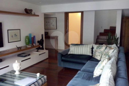 Apartamento à venda com 4 suítes em Vila Morumbi, São Paulo, SP
