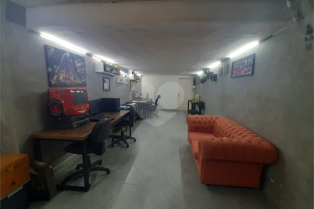 Casa à venda com 3 quartos, sendo 1 suíte, no Centro, Vinhedo, SP