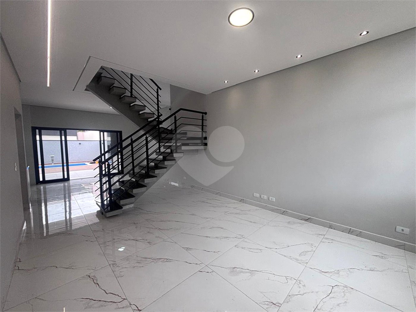Casa à venda com 3 suítes no condomínio Campos do Conde I e II, Sorocaba - SP
