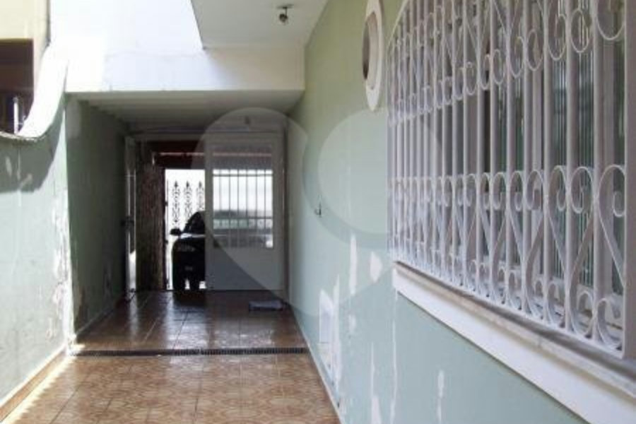 Sobrado à venda com 3 suítes em Carandiru, São Paulo, SP