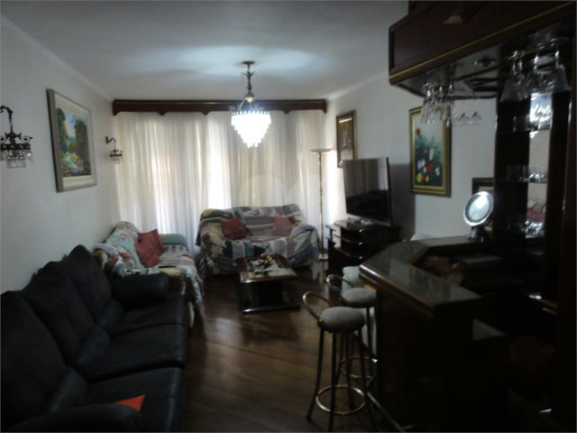 Sobrado à venda com 6 quartos, sendo 4 suítes,  em Tremembé, São Paulo, SP
