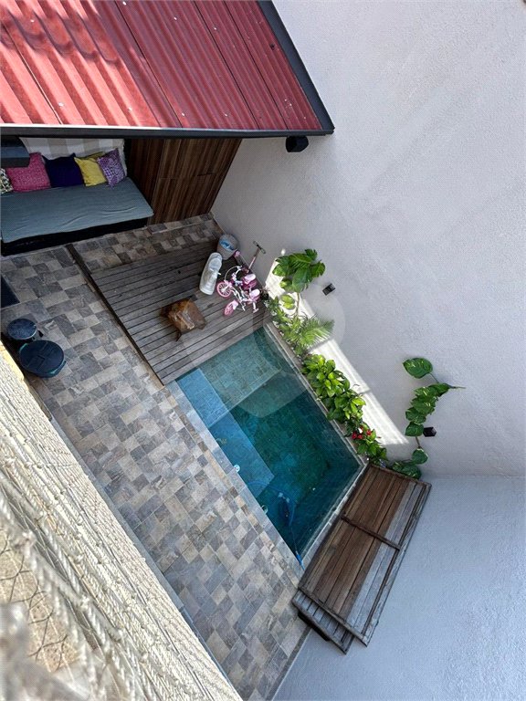 Sobrado à venda com 3 quartos, sendo 1 suíte,  em Villa Di Cesar, Mogi das Cruzes, SP