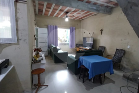Casa à venda com 4 quartos, sendo 1 suíte, no condomínio Gramado do Mendanha, Rio de Janeiro - RJ