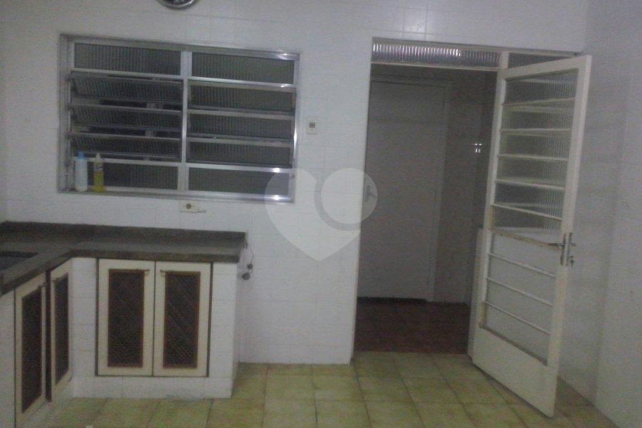 Sobrado à venda com 2 quartos em Vila Guilherme, São Paulo, SP
