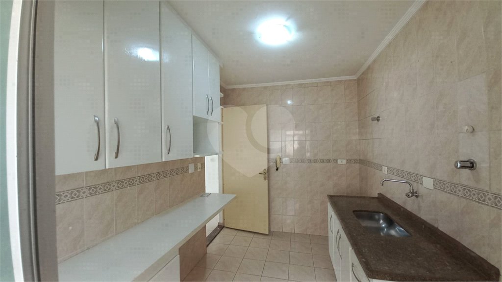 Apartamento à venda com 3 quartos em Jardim Londrina, São Paulo, SP