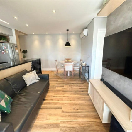 Apartamento à venda com 2 quartos, sendo 1 suíte, em Vila Andrade, São Paulo, SP
