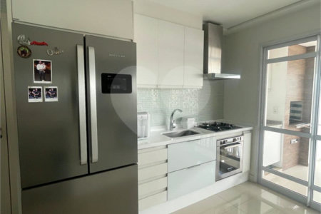 Apartamento à venda com 3 quartos, sendo 1 suíte,  em Vila Suissa, Mogi das Cruzes, SP