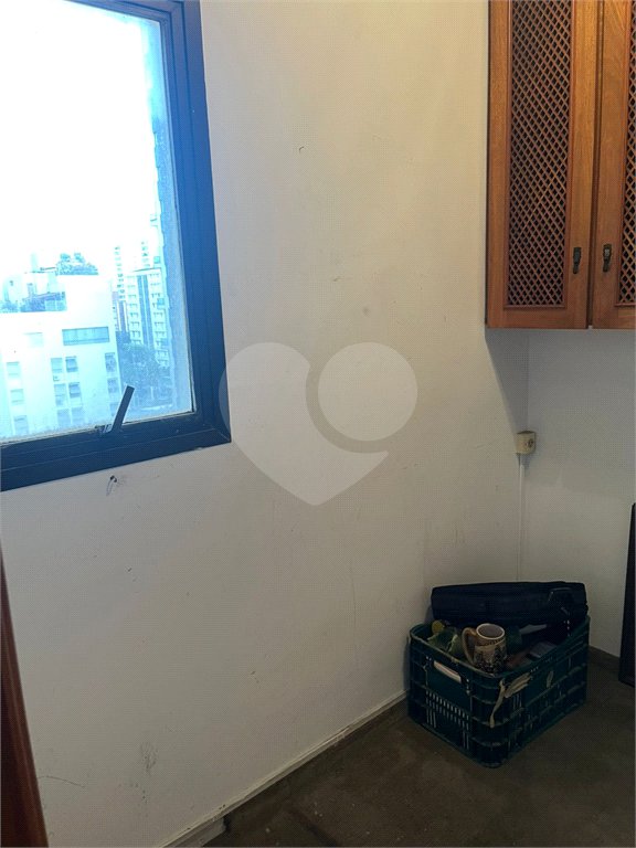 Apartamento à venda com 4 suítes em Vila Uberabinha, São Paulo, SP