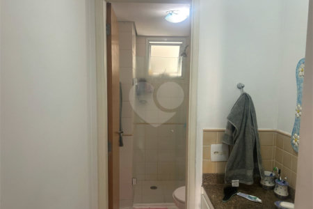 Apartamento à venda com 3 quartos, sendo 1 suíte,  em Vila Andrade, São Paulo, SP