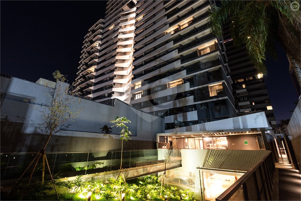 Apartamento à venda ou para alugar com 1 quarto em Pinheiros, São Paulo, SP