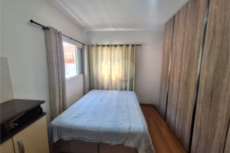 Sobrado à venda com 3 quartos, sendo 1 suíte, em Vila Campanela, São Paulo, SP