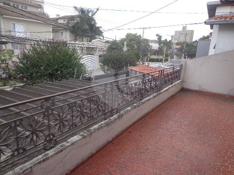 Sobrado à venda com 3 quartos, sendo 2 suítes, em Indianópolis, São Paulo, SP