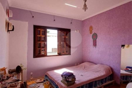 Sobrado à venda com 3 quartos, sendo 2 suítes,  em Jardim Marica, Mogi das Cruzes, SP