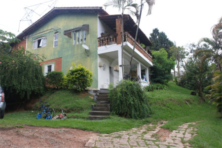 Chácara à venda com 3 quartos, sendo 1 suíte, em Jardim 21 de Março, Louveira, SP