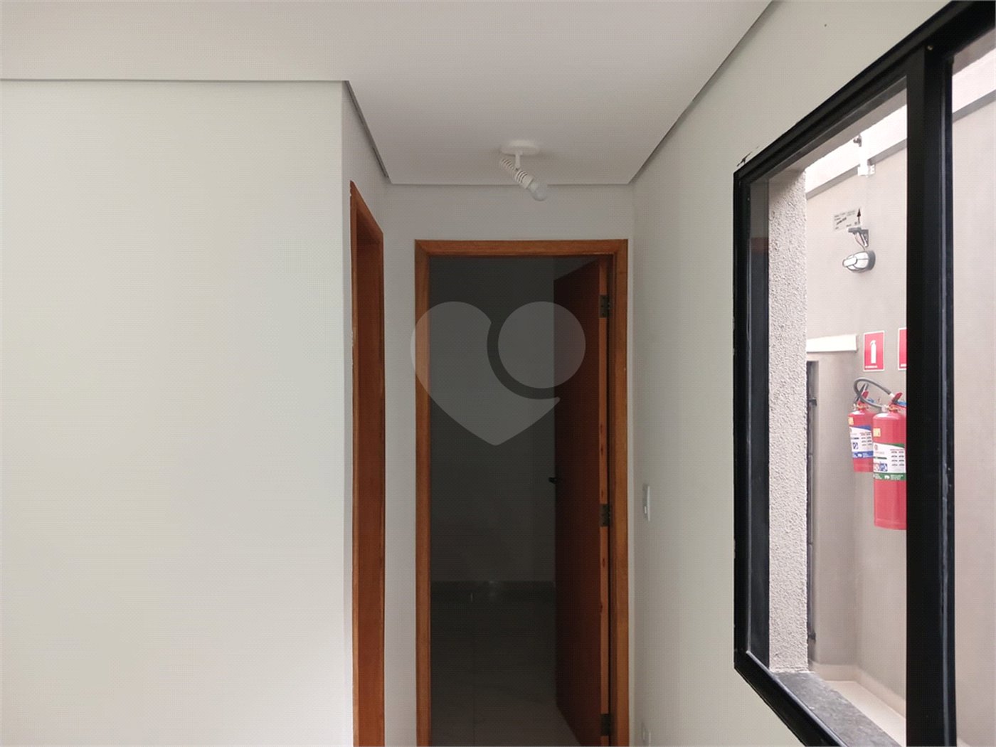 Casa para alugar com 1 quarto no condomínio Edificio Cometa, São Paulo - SP