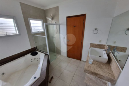 Casa à venda com 3 suítes no condomínio Residencial Villa do Bosque, Sorocaba - SP