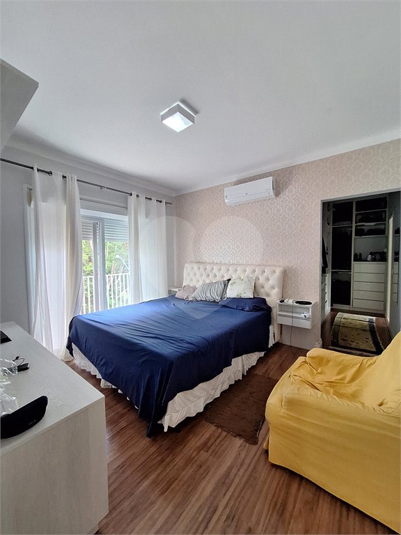 Casa à venda com 3 suítes no condomínio Villaggio Capriccio, Louveira - SP